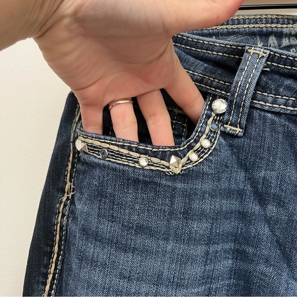 ARIAT Turquoise Studded Low Rise Bootcut Jeans Size 26 Short - Picture 4 of 12